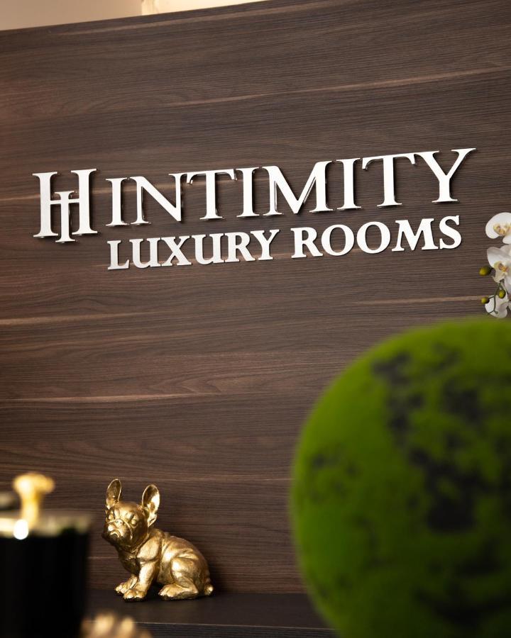 Intimity Luxury Rooms 夸利亚诺 外观 照片